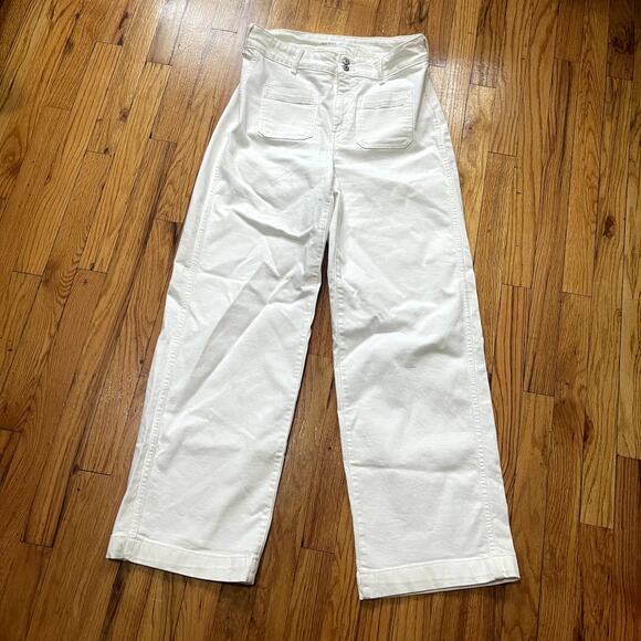 Old Navy White Extra High Rise Sky-Hi Wide Leg Denim Jeans Size 8 - Picture 1 of 5